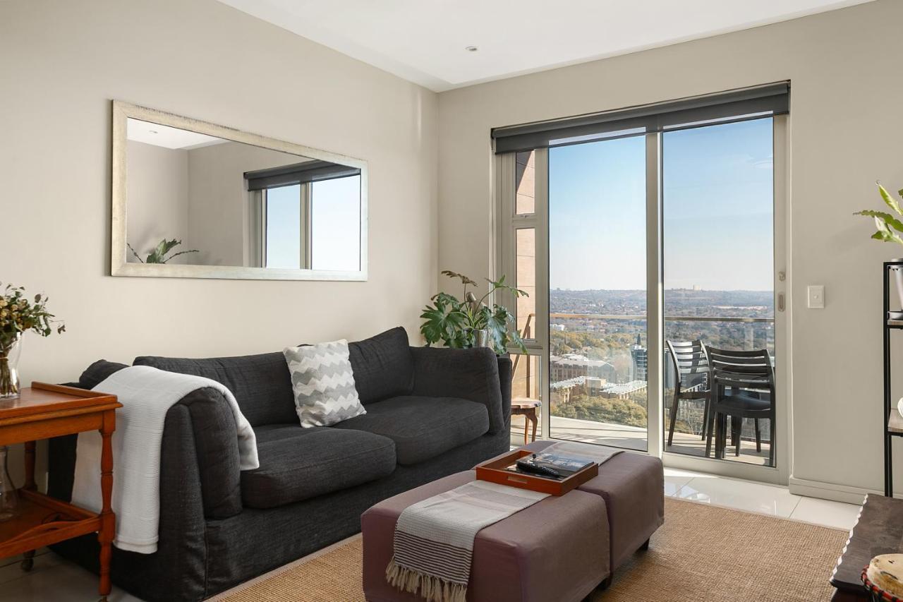 יוהנסבורג The Tyrwhitt Rosebank Apartments (Adults Only) מראה חיצוני תמונה