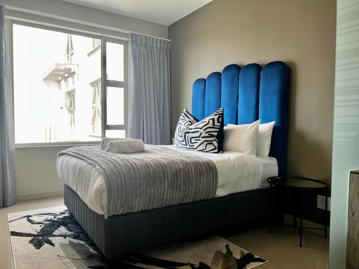 יוהנסבורג The Tyrwhitt Rosebank Apartments (Adults Only) מראה חיצוני תמונה