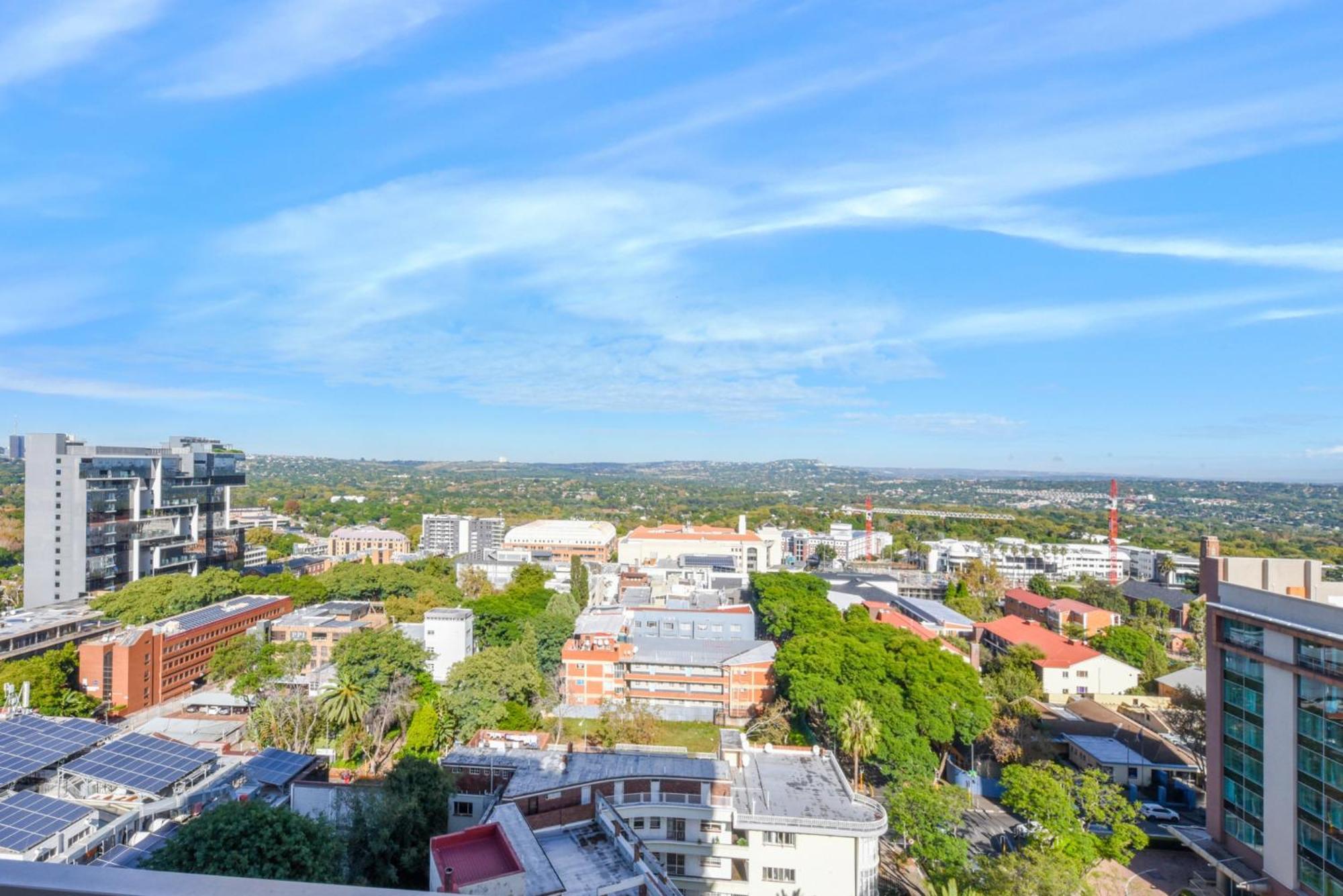 יוהנסבורג The Tyrwhitt Rosebank Apartments (Adults Only) מראה חיצוני תמונה