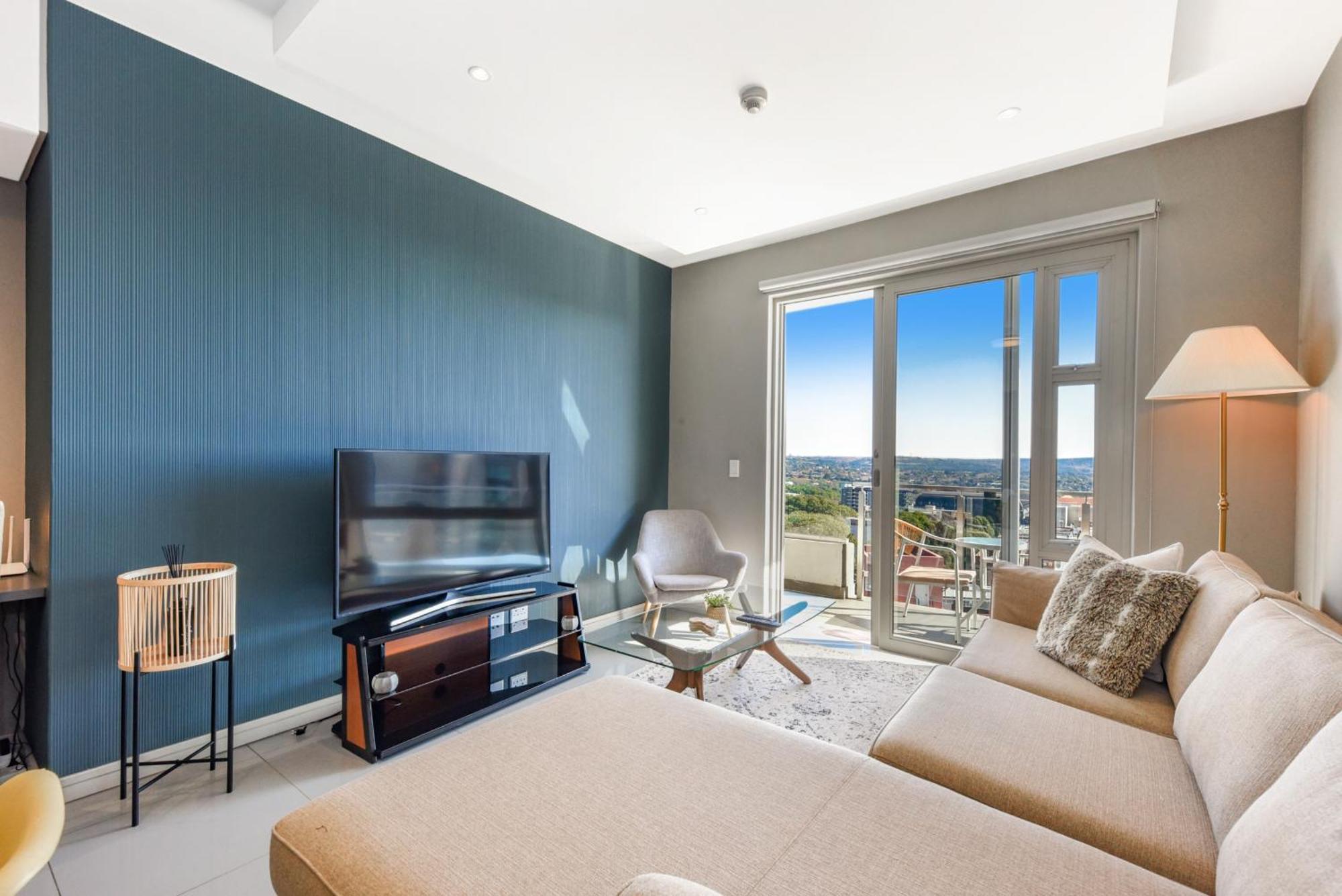 יוהנסבורג The Tyrwhitt Rosebank Apartments (Adults Only) מראה חיצוני תמונה